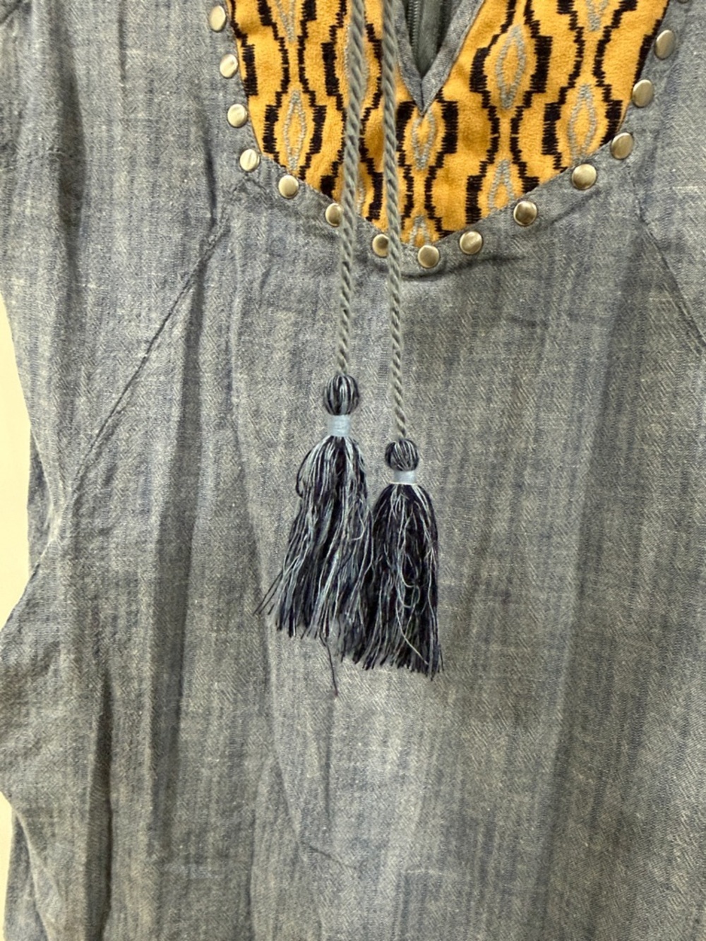 EUC Ariat Blue Sleeveless Chambray Dress with Tassel Neck - Picture 5 of 8